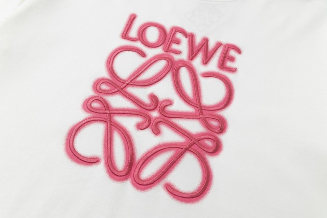 ロエベ LOEWE 23ss Neon 刺繍 半袖 Tシャツ 並行輸入品の通販はau PAY 